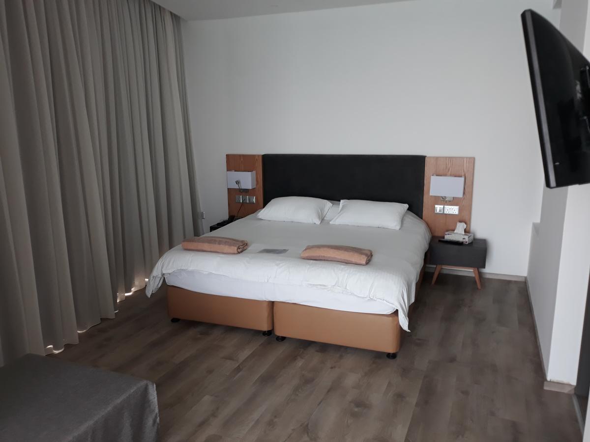 วริสซากี บีช โฮเต็ล Hotel โปรทาราส ภายนอก รูปภาพ